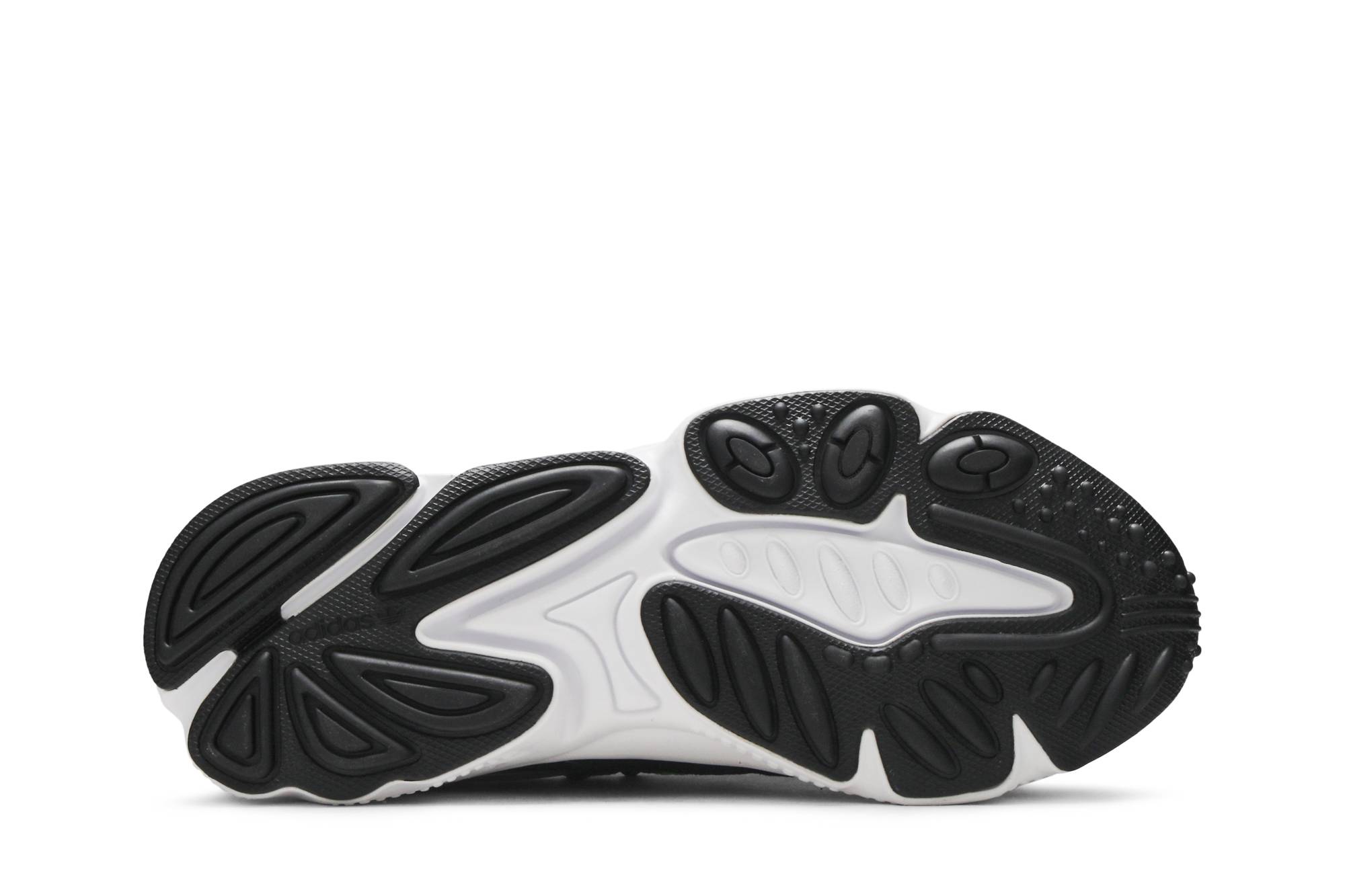 Shop アディダス オズウィーゴ "ソーラーグリーン" EE7002