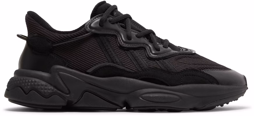 Triple 2025 black ozweego