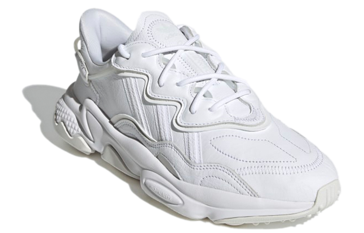 Lookbook adidas Ozweego '全白' GW8013