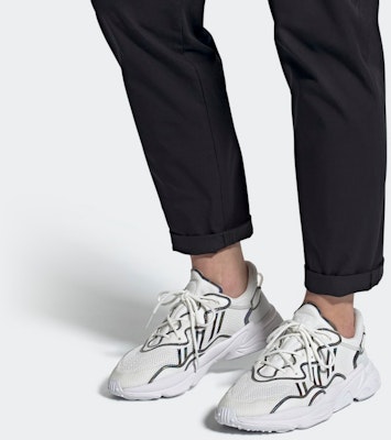 아디다스 오즈위고 '화이트 이리데센트' FV9654 Sizing 아디다스 오즈위고 '화이트 이리데센트' FV9654