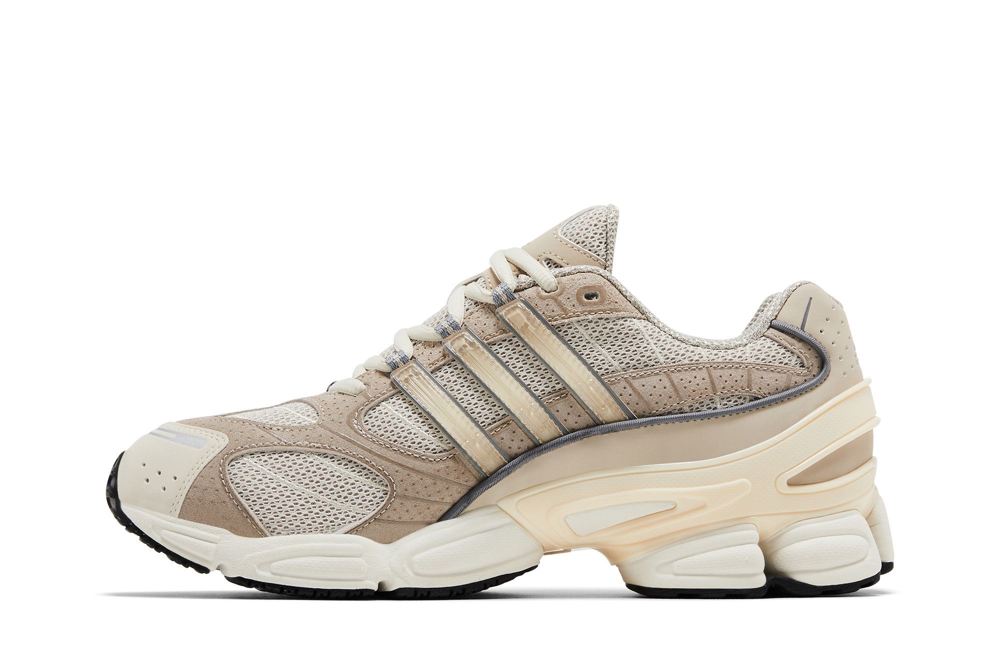 Lookbook adidas Ozweego Pro ''Alumina'' Kasut Sneaker Lelaki Stylish. IH0411