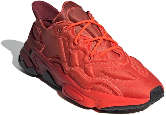 아디다스 오즈위고 테크 '3D 레드' (51 characters) EG0550 Lookbook 아디다스 오즈위고 테크 '3D 레드' (51 characters) EG0550