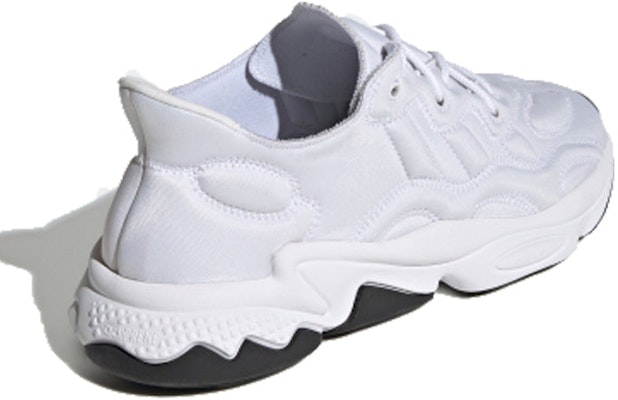 아디다스 오즈위고 테크 '클라우드 화이트' FU7643 Lookbook 아디다스 오즈위고 테크 '클라우드 화이트' FU7643