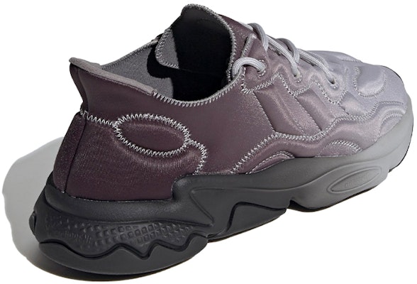 adidas Ozweego Tech 'Abu-abu' EG0551 Shop adidas Ozweego Tech 'Abu-abu' EG0551