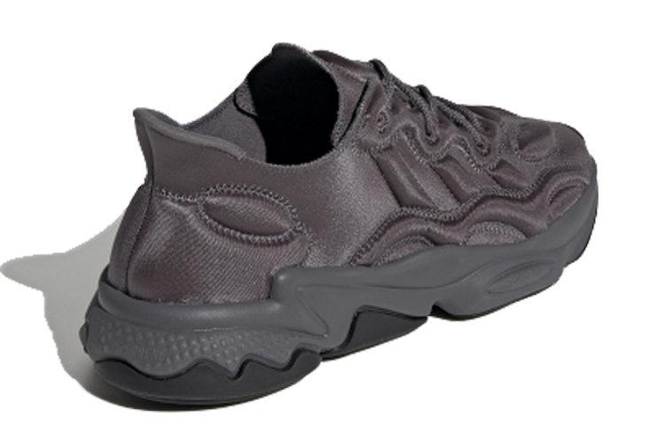 Shop 阿迪达斯 Ozweego Tech '灰色' FU7642