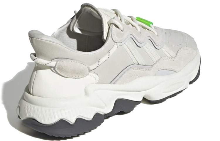 Shop 阿迪达斯 Ozweego TR '灰白色' 运动鞋 EG8354