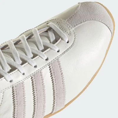 adidas Paris Putih Core/Chalk Pearl/Gum KJ1016 1