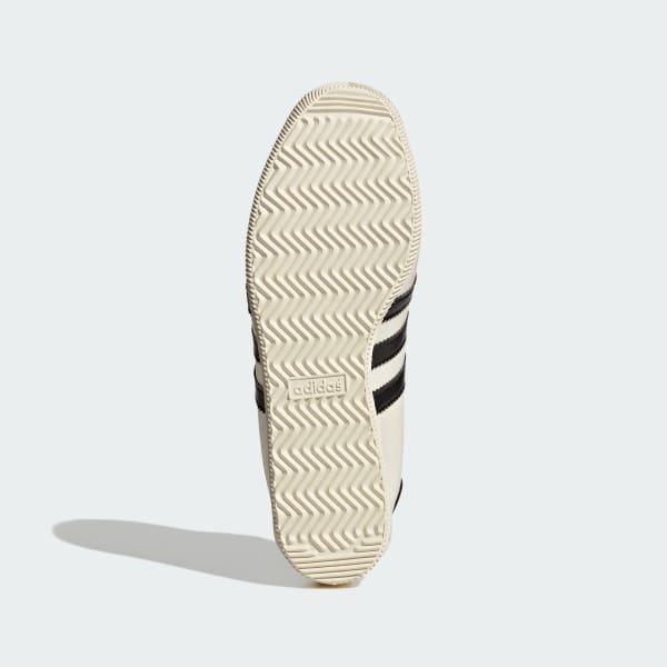 Shop 阿迪达斯巴黎核心白/核心黑/奶油白 IH6792