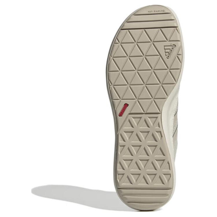 Details for 阿迪达斯 Pilrahna「米白」 JH9757