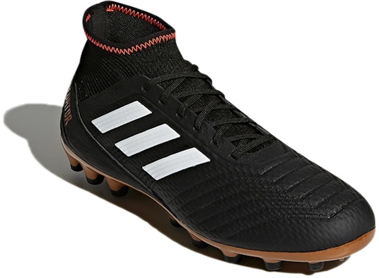 adidas Predator 18.3 FG Sepatu Bola 'Hitam Coklat' CP9306 Lookbook adidas Predator 18.3 FG Sepatu Bola 'Hitam Coklat' CP9306