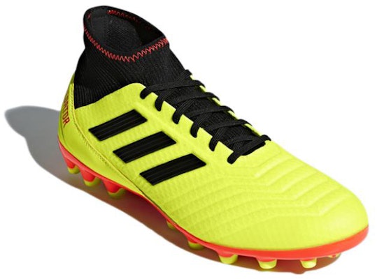 adidas Predator 18.3 AG 'Hitam Kuning' BB7748 Lookbook adidas Predator 18.3 AG 'Hitam Kuning' BB7748