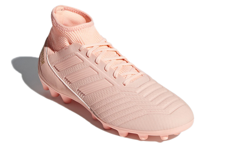 Lookbook adidas Predator 18.3 AG Sepatu Rumput Sintetis CG7156