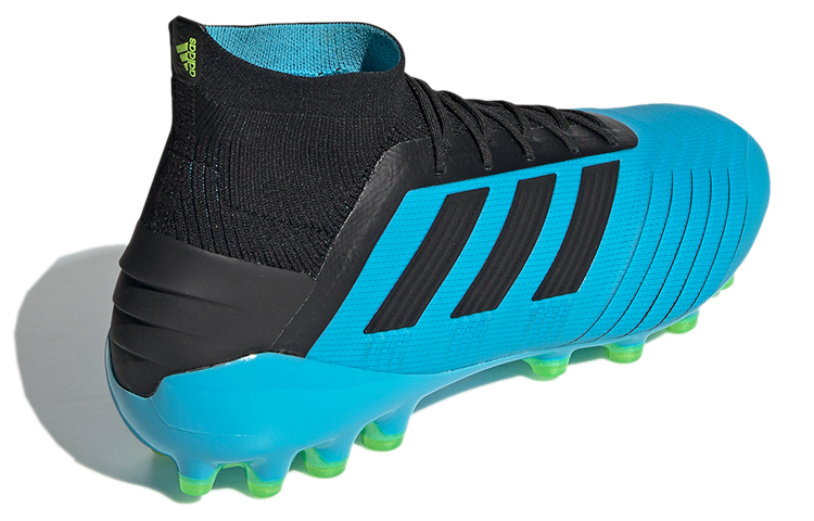 Shop 아디다스 프레데터 19.1 AG '블루 블랙' F99970