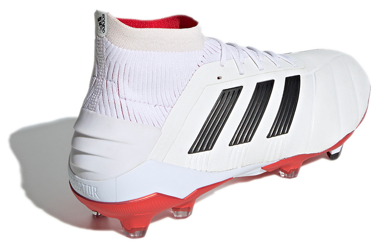 ADIDAS PREDATOR マニア19+ 25周年モデル プレデター25周年記念】 プレデター19+FG/AG 限定ゴールドカラー