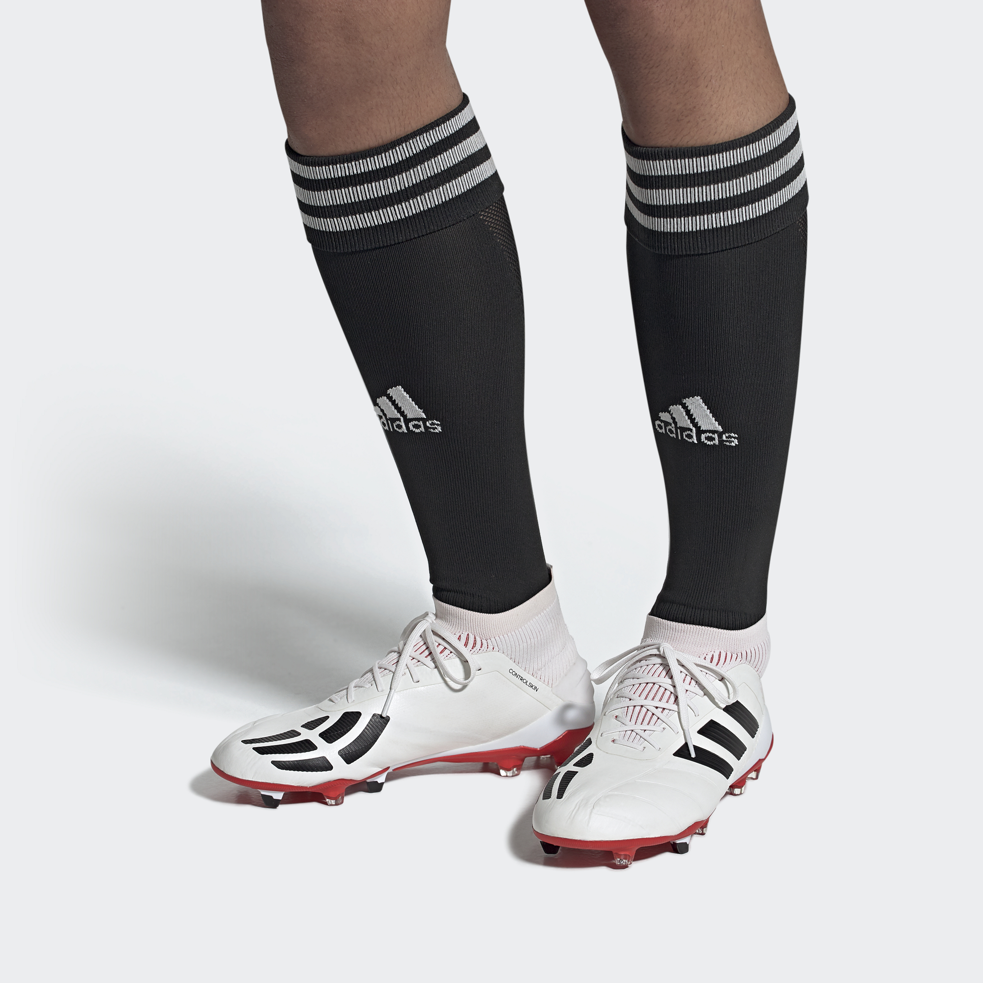ADIDAS PREDATOR マニア19+ 25周年モデル プレデター25周年記念】 プレデター19+FG/AG 限定ゴールドカラー