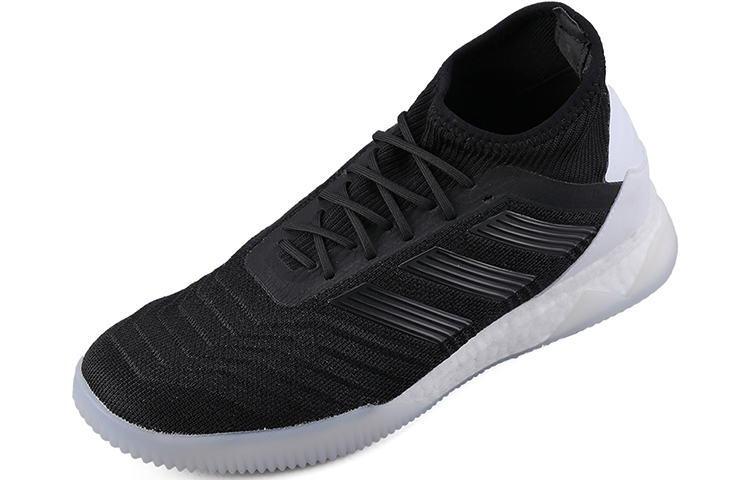 Lookbook 阿迪达斯 Predator 19.1 TR '黑白' F35849