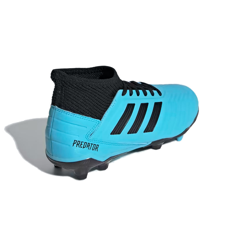 Shop adidas Predator 圓頭舒適 減震防滑 足球鞋 男款 藍色