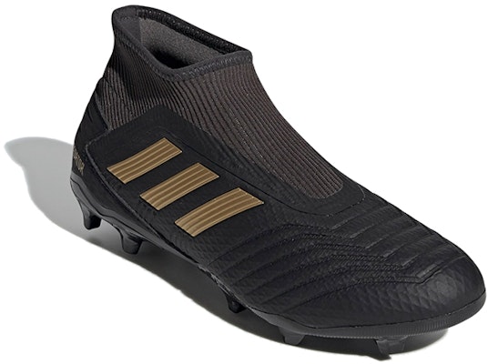adidas Predator 19.3 Kasut Bola 'Hitam Emas' Tanah Padat EF0374 Lookbook adidas Predator 19.3 Kasut Bola 'Hitam Emas' Tanah Padat EF0374