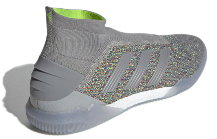 Shop 아디다스 프레데터 19+ TR '오디티 팩 - 그레이' G26310