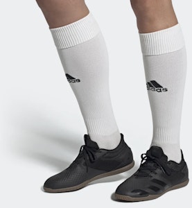 adidas Predator 20.4 IN Sala 'Hitam Inti Gum' EF1663 Sizing adidas Predator 20.4 IN Sala 'Hitam Inti Gum' EF1663