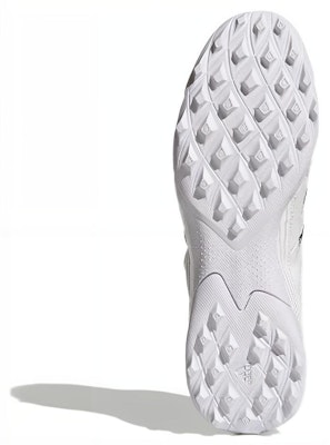 adidas Predator Absolado Turf 'Eternal Class Pack' Sepatu Futsal FX0277 Details for adidas Predator Absolado Turf 'Eternal Class Pack' Sepatu Futsal FX0277