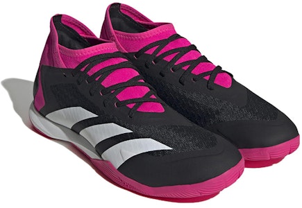 阿迪达斯Predator Accuracy.3 IN‘掌控你的足球’套装 GW7069 Lookbook 阿迪达斯Predator Accuracy.3 IN‘掌控你的足球’套装 GW7069