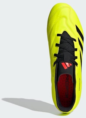 アディダス プレデター クラブ FxG - マルチグラウンド サッカーシューズ IG7757 Lookbook アディダス プレデター クラブ FxG - マルチグラウンド サッカーシューズ IG7757