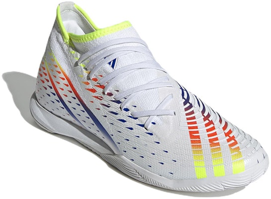adidas Predator Edge.3 IN 'Al Rihla Pack - Putih' GV8517 Lookbook adidas Predator Edge.3 IN 'Al Rihla Pack - Putih' GV8517