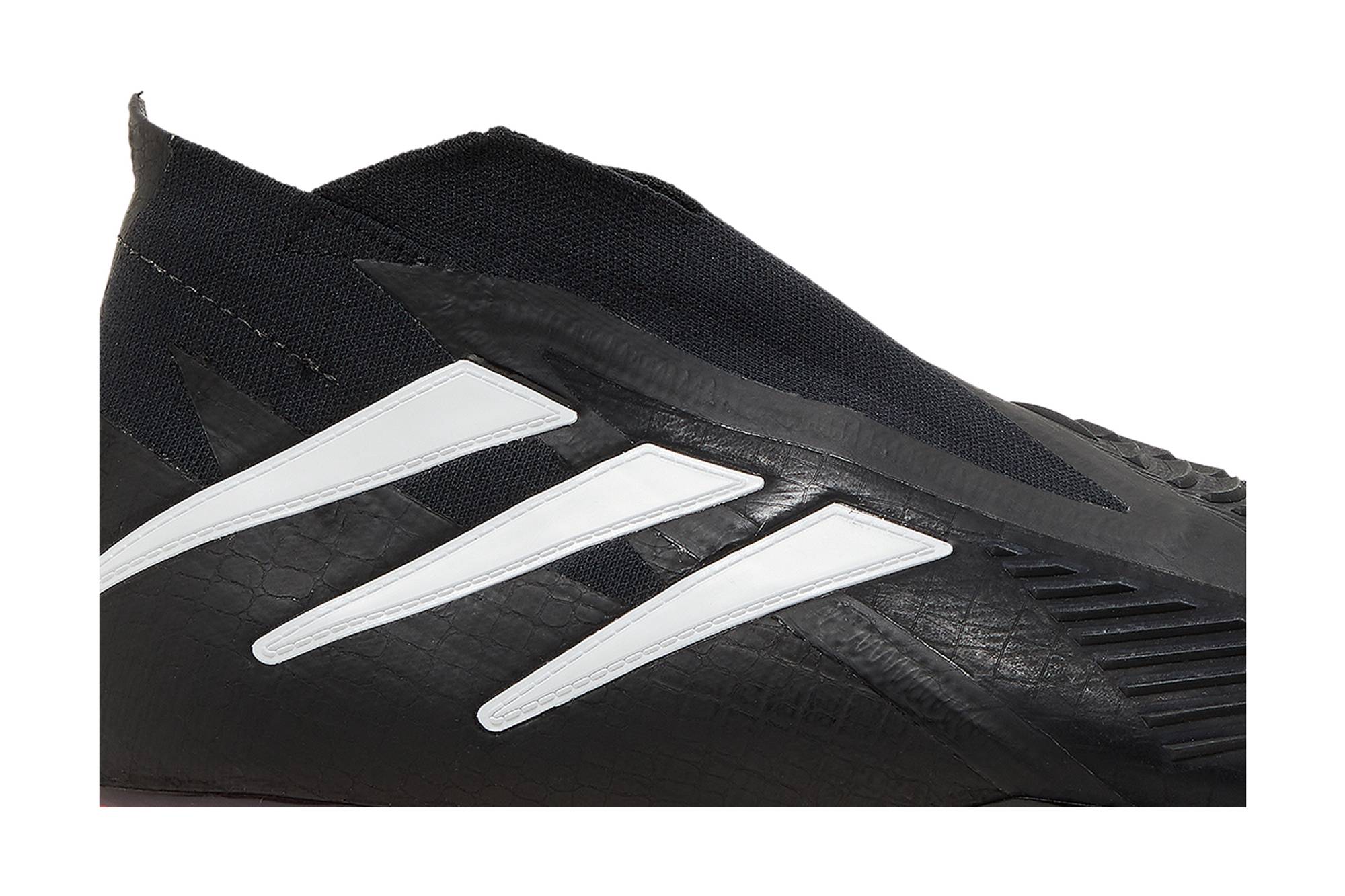 Order プレデター エッジ94+ FG 黒/ソーラーレッド HP9135