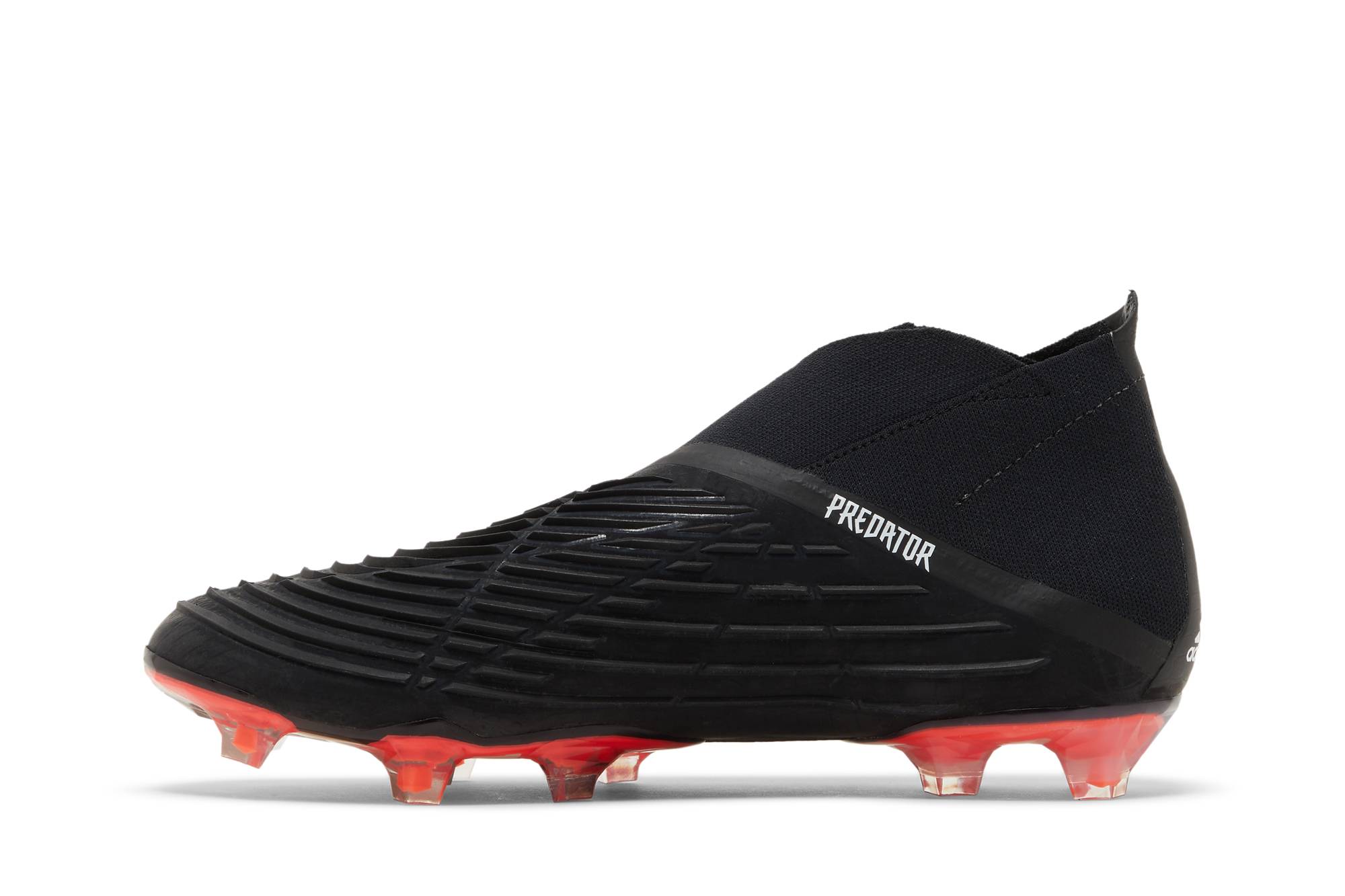 Lookbook プレデター エッジ94+ FG 黒/ソーラーレッド HP9135