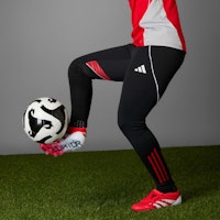 阿迪达斯猎鹰精英折叠鞋舌FG足球鞋 - 硬地专用 ID8966 Details for 阿迪达斯猎鹰精英折叠鞋舌FG足球鞋 - 硬地专用 ID8966