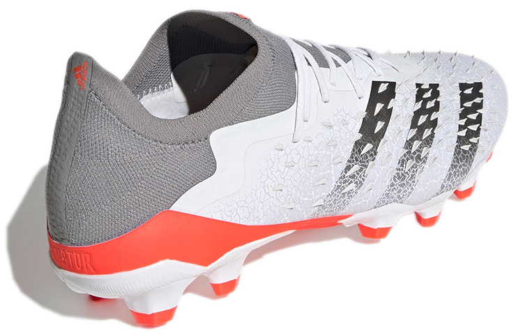 Shop adidas Predator Freak.1 Hg/Ag Chaussures de Football Extérieur ''Blanc Gris'' GX7615