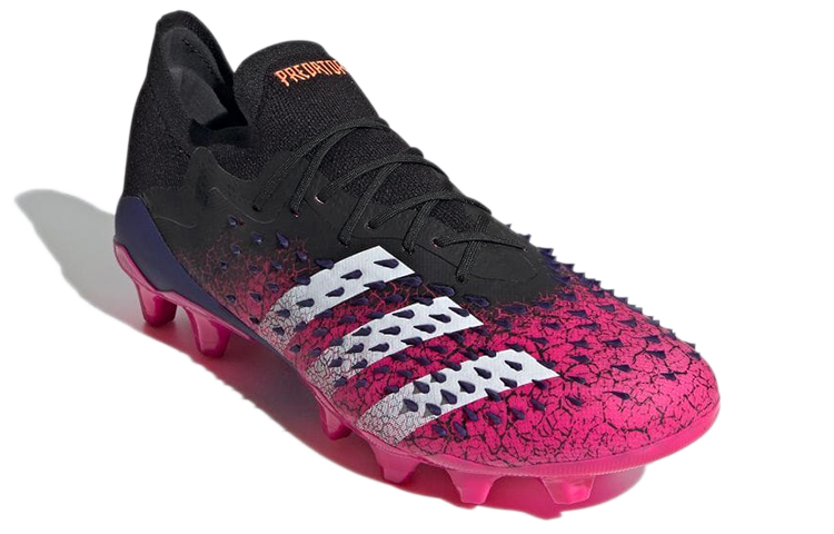 Lookbook adidas Predator Freak.1 Low ''Zwart Paars'' FZ3708