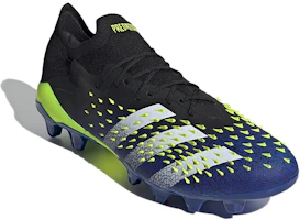 Lookbook adidas Predator Freak.1 Low AG 黑藍