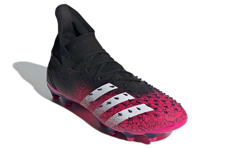 Lookbook adidas Predator Freak.2 黑紫變態.2