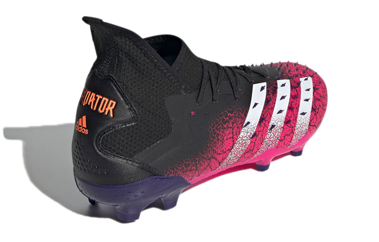 adidas Predator Freak.2 FG 'Demonskin - Black Shock Pink' 圖 4