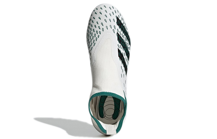 Purchase 阿迪达斯 Predator Freak.3 '白绿'足球鞋 GW0748
