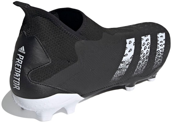 adidas Predator Freak.3 Tanpa Tali FG 'Demonscale - Hitam Putih' FY1034 Lookbook adidas Predator Freak.3 Tanpa Tali FG 'Demonscale - Hitam Putih' FY1034