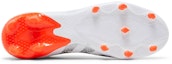 Shop adidas Predator Freak.3 Tanpa Tali FG 'Demonscale - Putih Solar Merah' FY6293