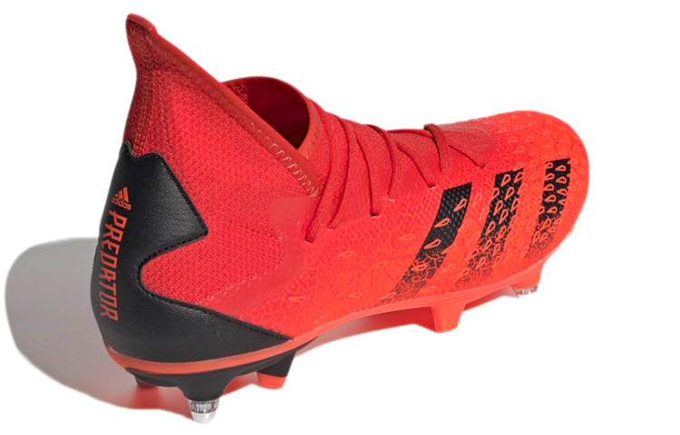 Shop adidas Predator Freak.3 Terreno Blando 'Rojo Negro' FY6308