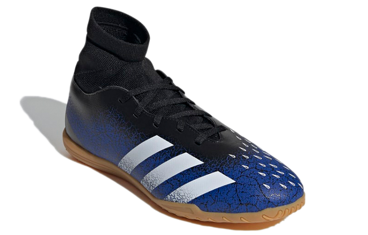 Lookbook adidas Predator Freak.4 耐磨防滑 足球鞋 藍黑白