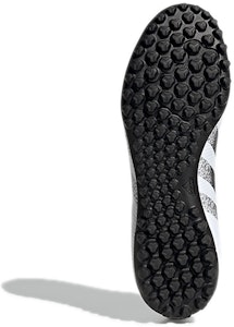 阿迪达斯Predator Freak.4人草足球鞋“云白铁金属太阳红” FY6339 Details for 阿迪达斯Predator Freak.4人草足球鞋“云白铁金属太阳红” FY6339