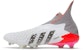 아디다스 프레데터 프릭+ FG '데몬스킨 - 화이트 솔라 레드' FY6239