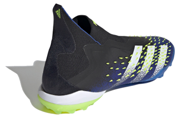 Shop adidas Predator Freak+ Sans Lacets TF ''Demonskin - Noir'' FY0753