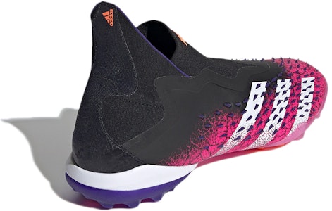 プレデター フリーク+ TF デーモンスキン ショックピンク FW7239 Shop プレデター フリーク+ TF デーモンスキン ショックピンク FW7239