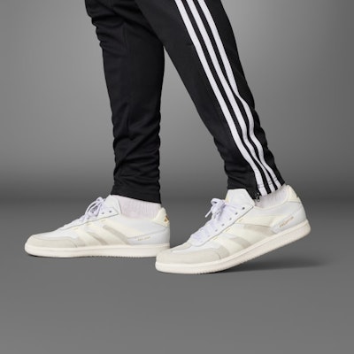 adidas Predator Freestyle 'Off White' Sepatu IH4795 Order adidas Predator Freestyle 'Off White' Sepatu IH4795