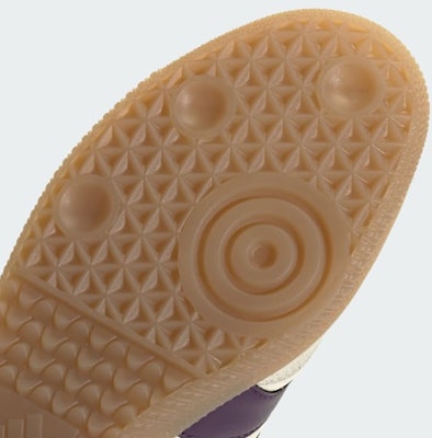 아디다스 프레데터 프리스타일 IN 실내 축구화 아이보리/오로라 플럼/골드 메탈릭 JI1161 1