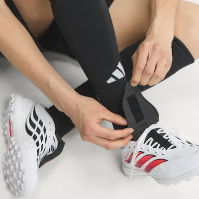 adidas Predator League Foldover Astro Turf Soccer Shoes Cloud White/Solar Turbo/Core Black IH7213 Sizing adidas Predator League Foldover Astro Turf Soccer Shoes Cloud White/Solar Turbo/Core Black IH7213