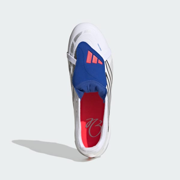 Lookbook adidas Predator League 足球鞋 Sulfo FG 雲白/零金屬/皇家藍 JS0424