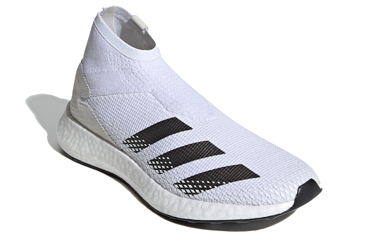 Lookbook 愛迪達 猛獸 20.1 Tr 白黑